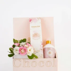 Luxury Gift Set with Tiny Pink Diffuser and Fresh Flowers